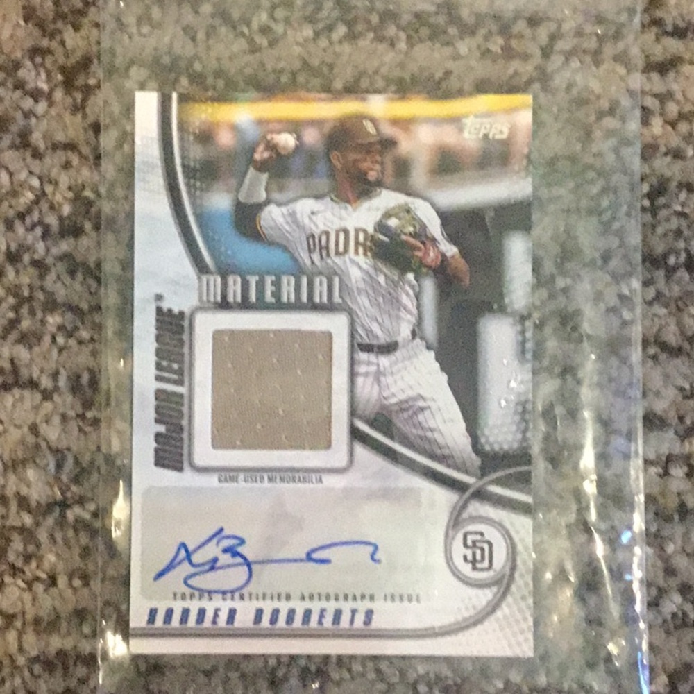 Xander Bogaerts Topps Baseball Card with Autograph

Number 32/50